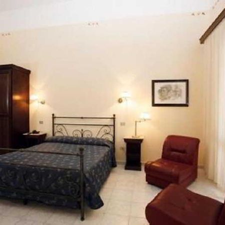 Cappello Hotel Lecce Kültér fotó