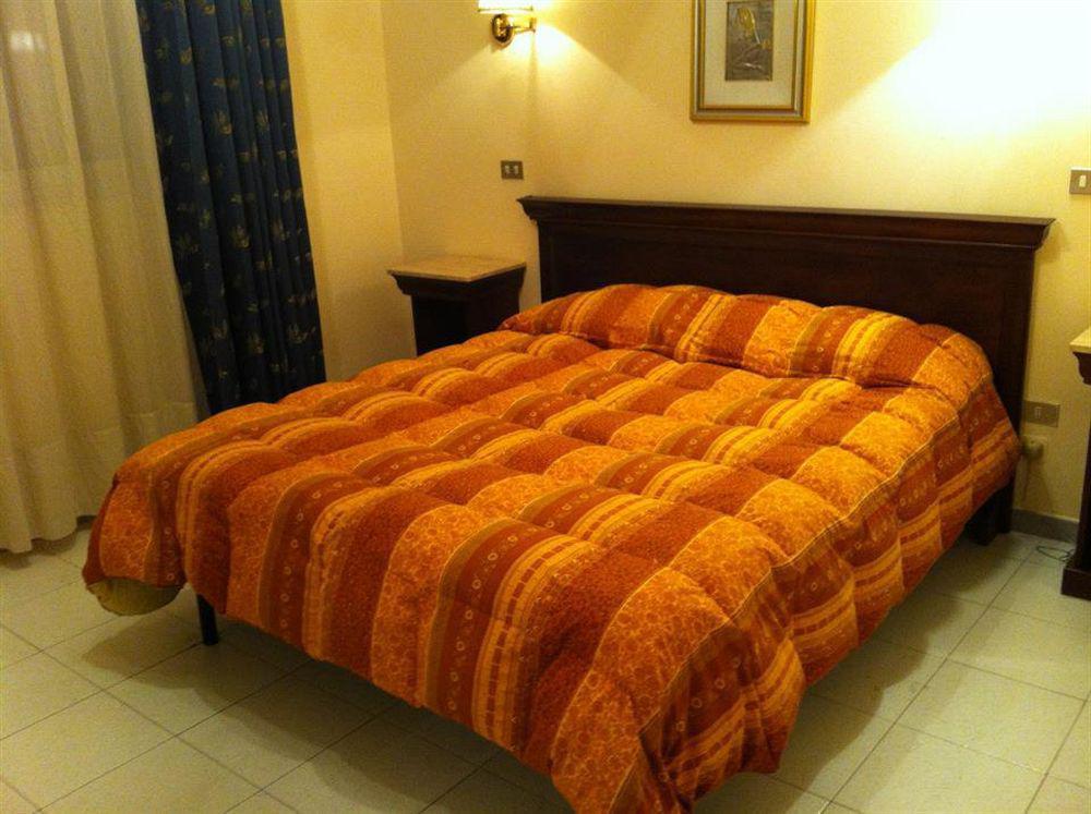 Cappello Hotel Lecce Kültér fotó